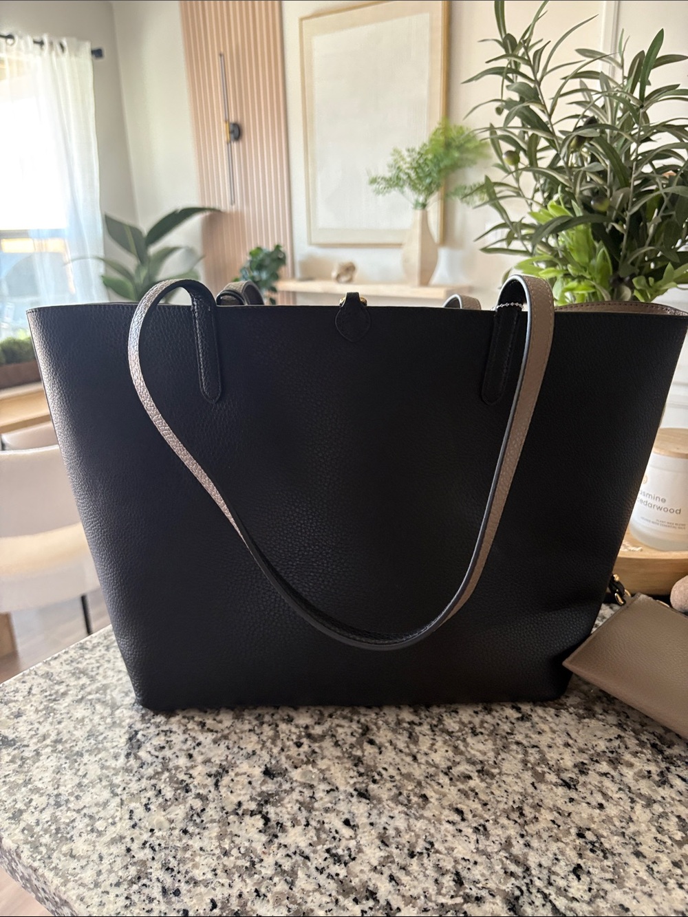 Lauren Ralph Lauren Black Pebbled Leather Tote with Wristlet - Picture 11 of 11